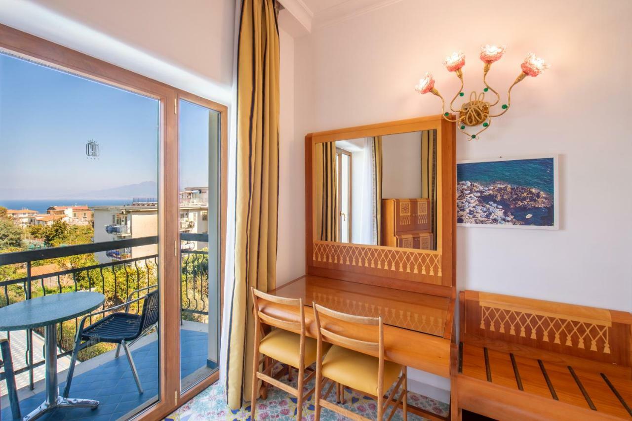 Grand Hotel Flora Sorrento Esterno foto